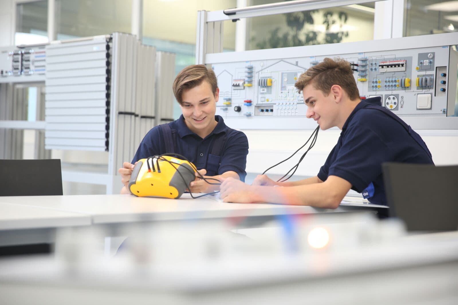 Duale Ausbildung Industriemechaniker, Daimler AG